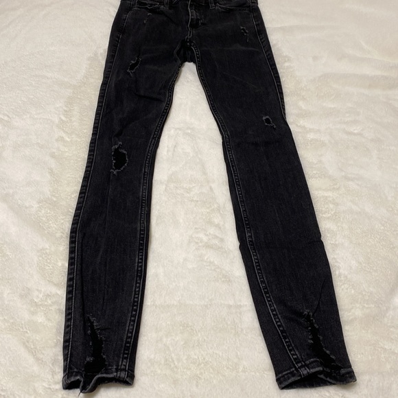 Hollister Black Washed Ribbed Denim Skinny Jeans Mid Rise Size 24 or 0 - Picture 5 of 7